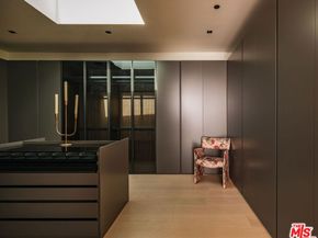 6889 Dume Drive, Malibu CA 90265