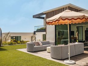 6889 Dume Drive, Malibu CA 90265