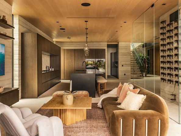 6889 Dume Drive, Malibu CA 90265