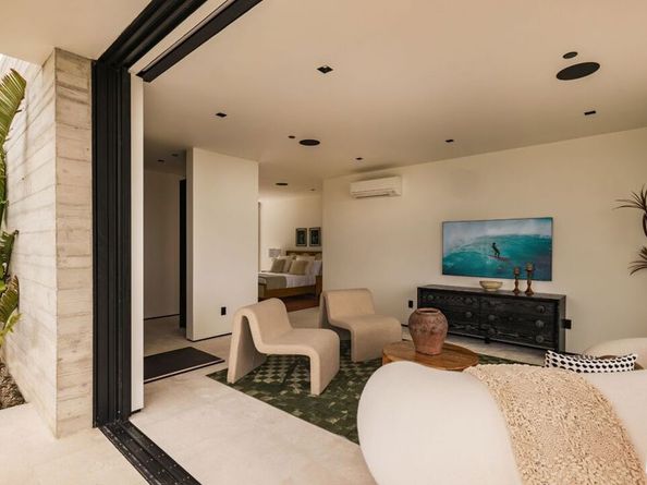 6889 Dume Drive, Malibu CA 90265