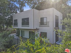 2315 Loma Vista Place, Los Angeles CA 90039