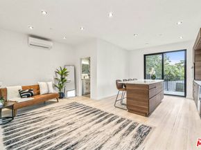2315 Loma Vista Place, Los Angeles CA 90039