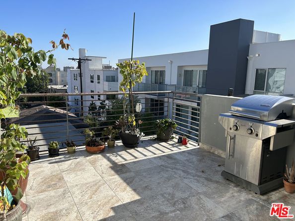 1809 Overland Avenue 5, Los Angeles CA 90025