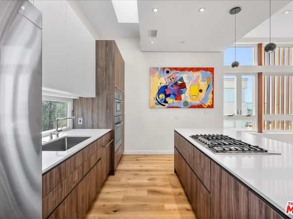 4113 Crest Drive, Manhattan Beach CA 90266