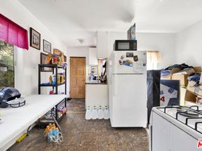 1166 W 39th Place, Los Angeles CA 90037