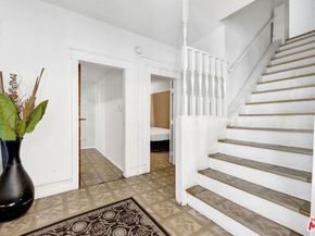 1166 W 39th Place, Los Angeles CA 90037