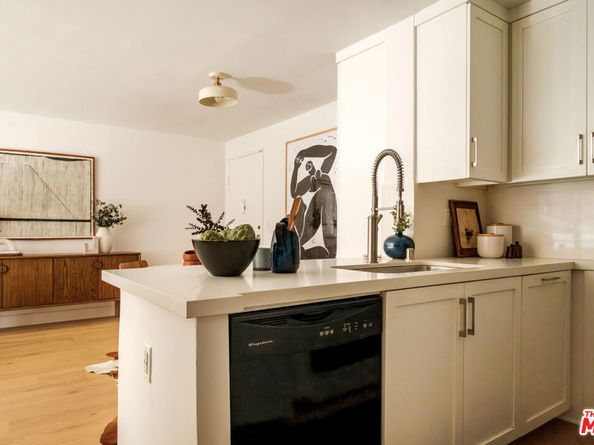 6305 Green Valley Circle 111, Culver City CA 90230