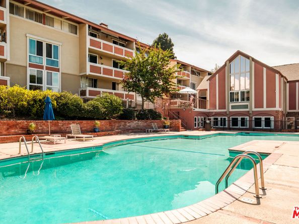 6305 Green Valley Circle 111, Culver City CA 90230