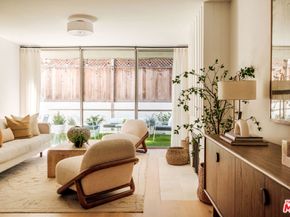6305 Green Valley Circle 111, Culver City CA 90230