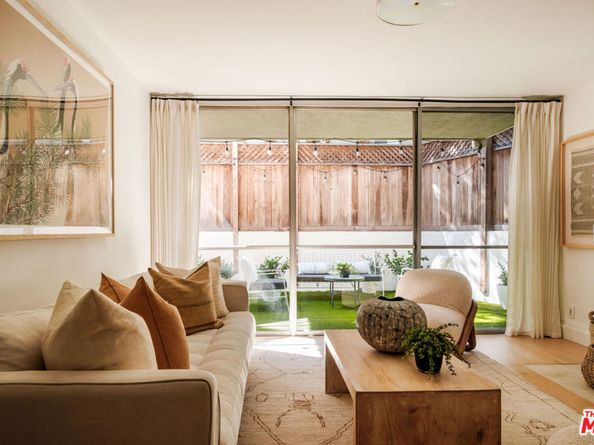 6305 Green Valley Circle 111, Culver City CA 90230