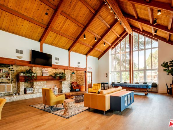6305 Green Valley Circle 111, Culver City CA 90230