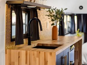 272 N Topanga Canyon Boulevard, Topanga CA 90290