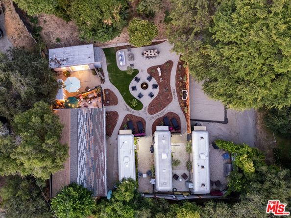 272 N Topanga Canyon Boulevard, Topanga CA 90290