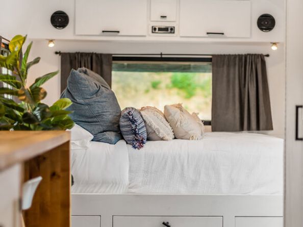 272 N Topanga Canyon Boulevard, Topanga CA 90290