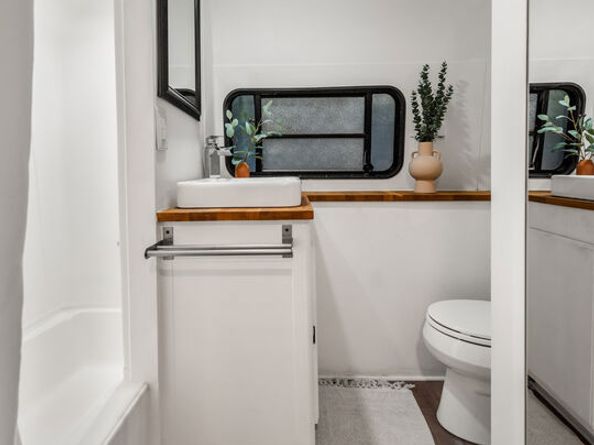 272 N Topanga Canyon Boulevard, Topanga CA 90290