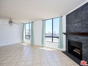 7320 Hawthorn Avenue 222, Los Angeles CA 90046