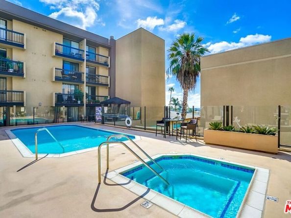 7320 Hawthorn Avenue 222, Los Angeles CA 90046
