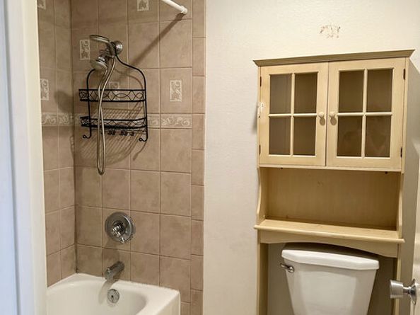 814 W Grondahl Street A, Covina CA 91722