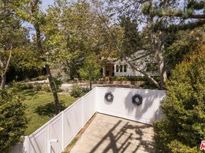 2064 Coldwater Canyon Drive, Beverly Hills CA 90210