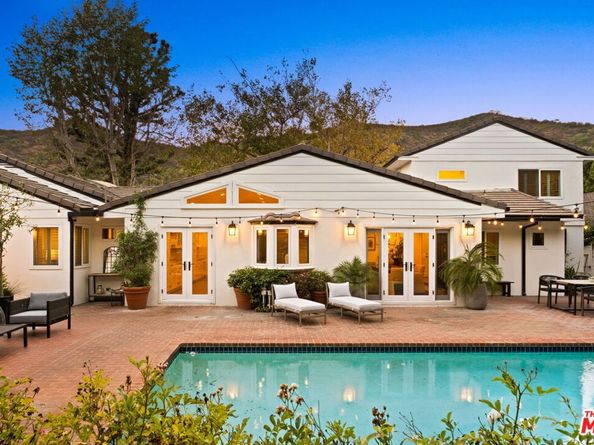 2064 Coldwater Canyon Drive, Beverly Hills CA 90210