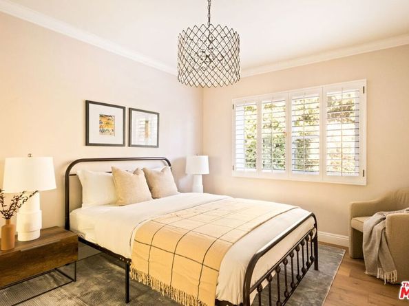 2064 Coldwater Canyon Drive, Beverly Hills CA 90210