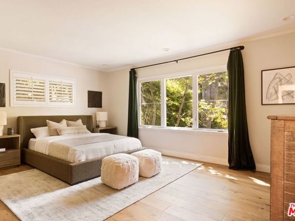 2064 Coldwater Canyon Drive, Beverly Hills CA 90210