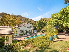 2064 Coldwater Canyon Drive, Beverly Hills CA 90210