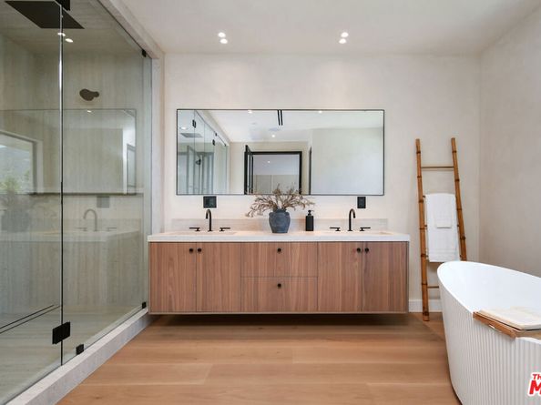 112 S Valley Street, Toluca Lake CA 91505