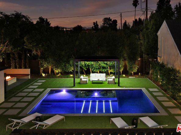 112 S Valley Street, Toluca Lake CA 91505