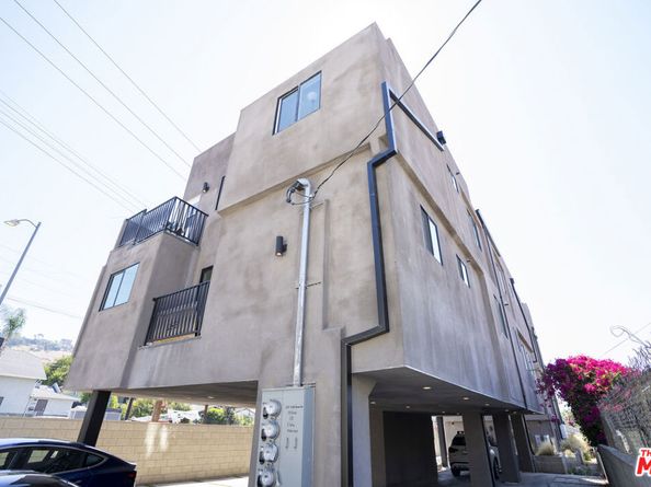 2681 Roseview Avenue, Los Angeles CA 90065