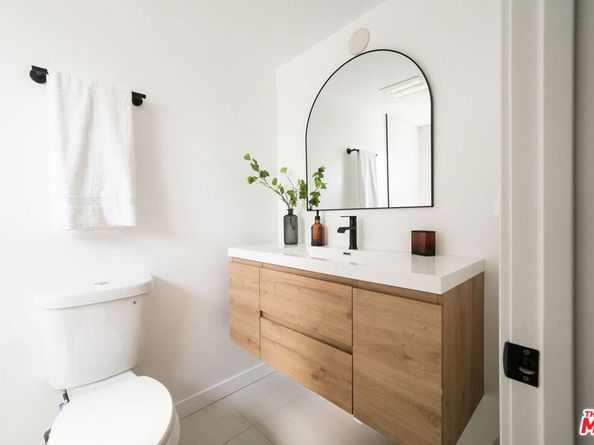 2681 Roseview Avenue, Los Angeles CA 90065