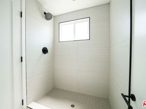 2681 Roseview Avenue, Los Angeles CA 90065