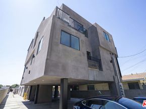 2681 Roseview Avenue, Los Angeles CA 90065