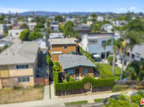 659 Vernon Avenue, Venice CA 90291