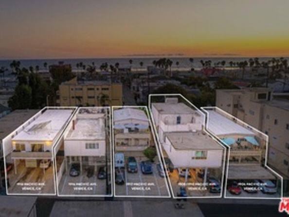 1904 Pacific Avenue, Venice CA 90291