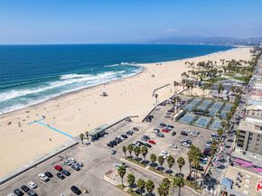 1916 Pacific Avenue, Venice CA 90291