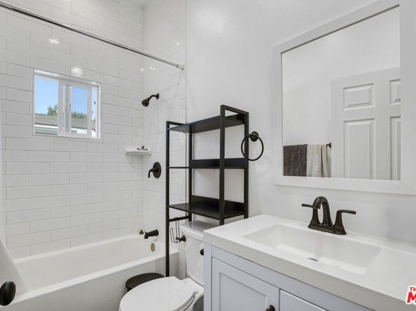 20124 Lassen Street, Chatsworth CA 91311