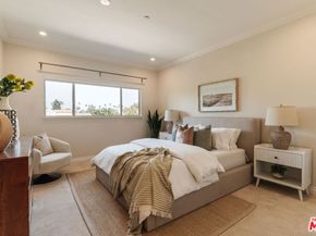 125 Montana Avenue 404, Santa Monica CA 90403