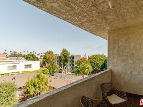 125 Montana Avenue 404, Santa Monica CA 90403