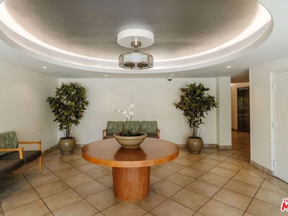 125 Montana Avenue 404, Santa Monica CA 90403