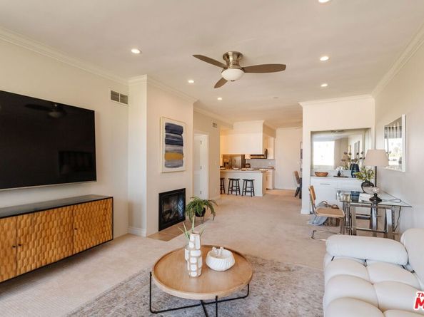 125 Montana Avenue 404, Santa Monica CA 90403