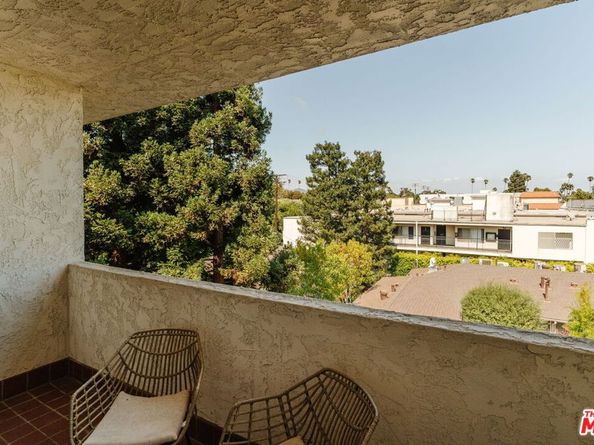 125 Montana Avenue 404, Santa Monica CA 90403