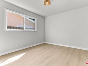 23335 Schoolcraft Street, West Hills CA 91307