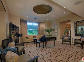 10724 Wilshire Boulevard 1001, Los Angeles CA 90024