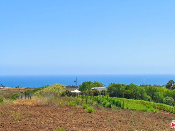 29660 Harvester Road, Malibu CA 90265