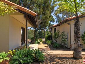 29660 Harvester Road, Malibu CA 90265