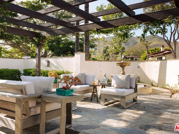 29660 Harvester Road, Malibu CA 90265