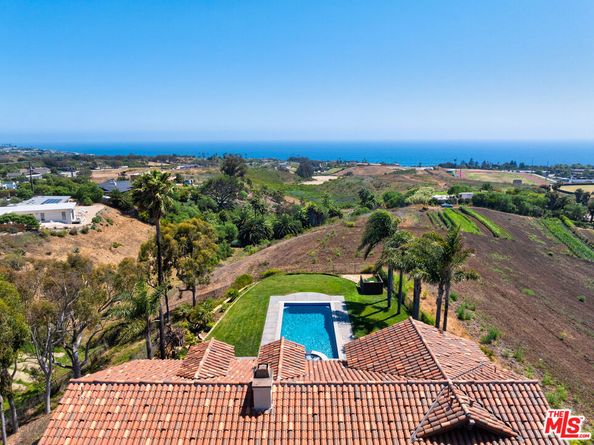 29660 Harvester Road, Malibu CA 90265