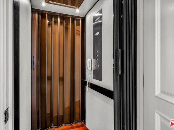 3110 Benedict Canyon Drive, Beverly Hills CA 90210