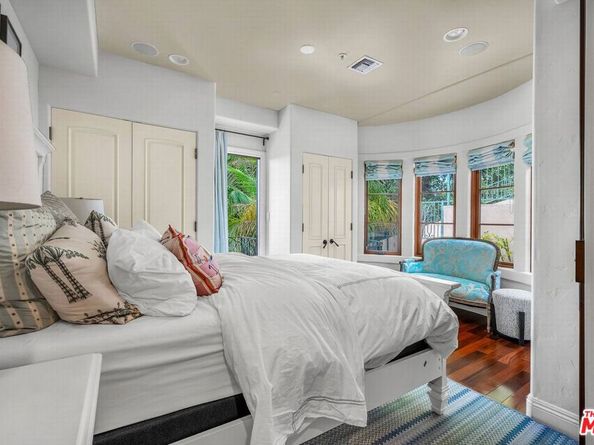 3110 Benedict Canyon Drive, Beverly Hills CA 90210